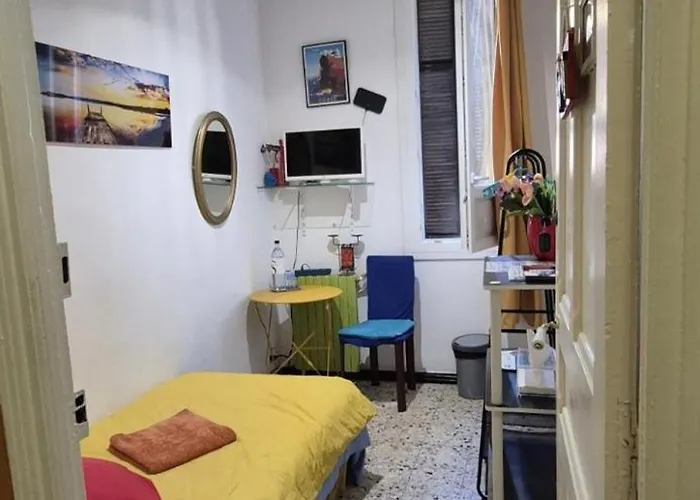 Bastia-room Bed & Breakfast 2*